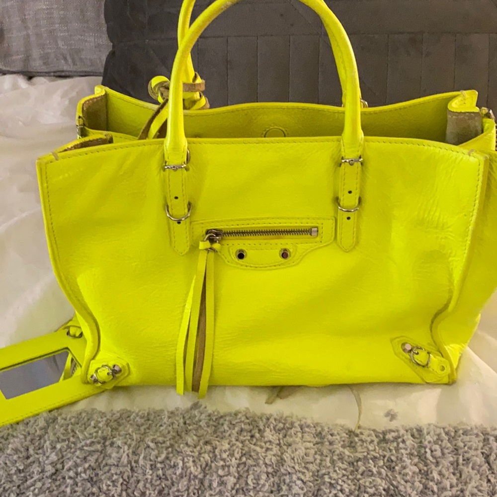 COPY - neon tote